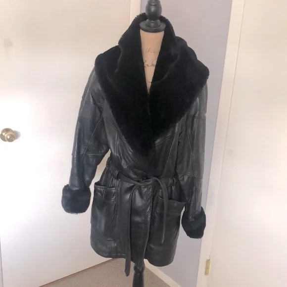 Miropa leather hooded coat - Picture 1 of 13